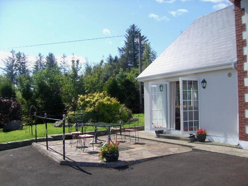Sneem River Lodge Bed & Breakfast Экстерьер фото